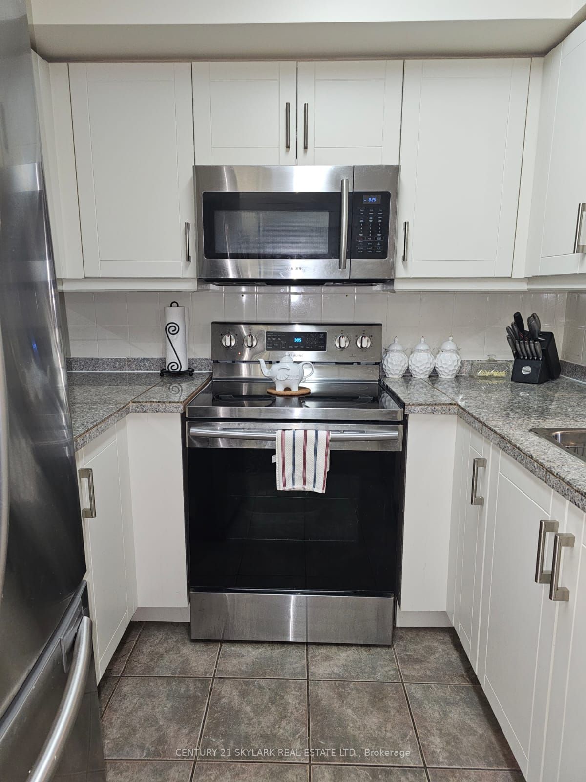 25 Via Rosedale Way, #316