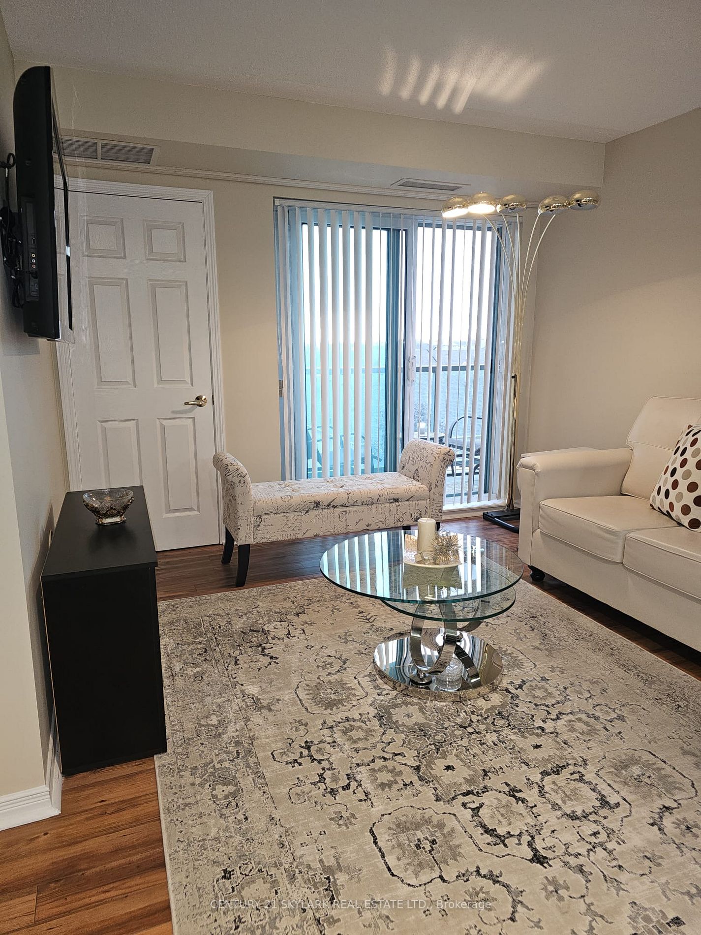 25 Via Rosedale Way, #316