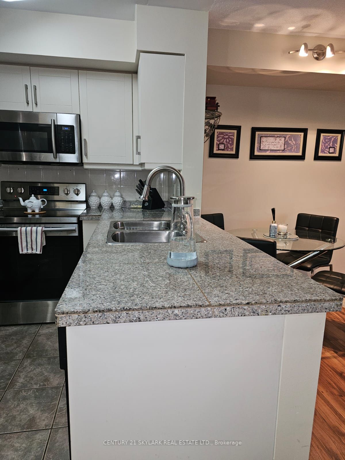 25 Via Rosedale Way, #316
