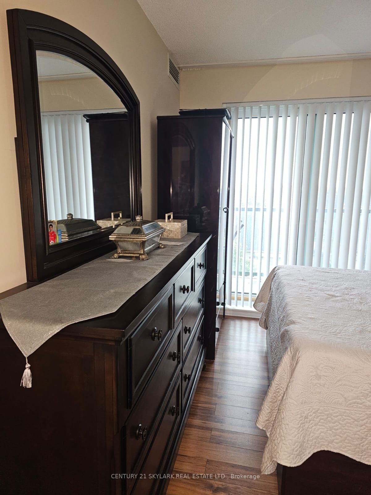 25 Via Rosedale Way, #316
