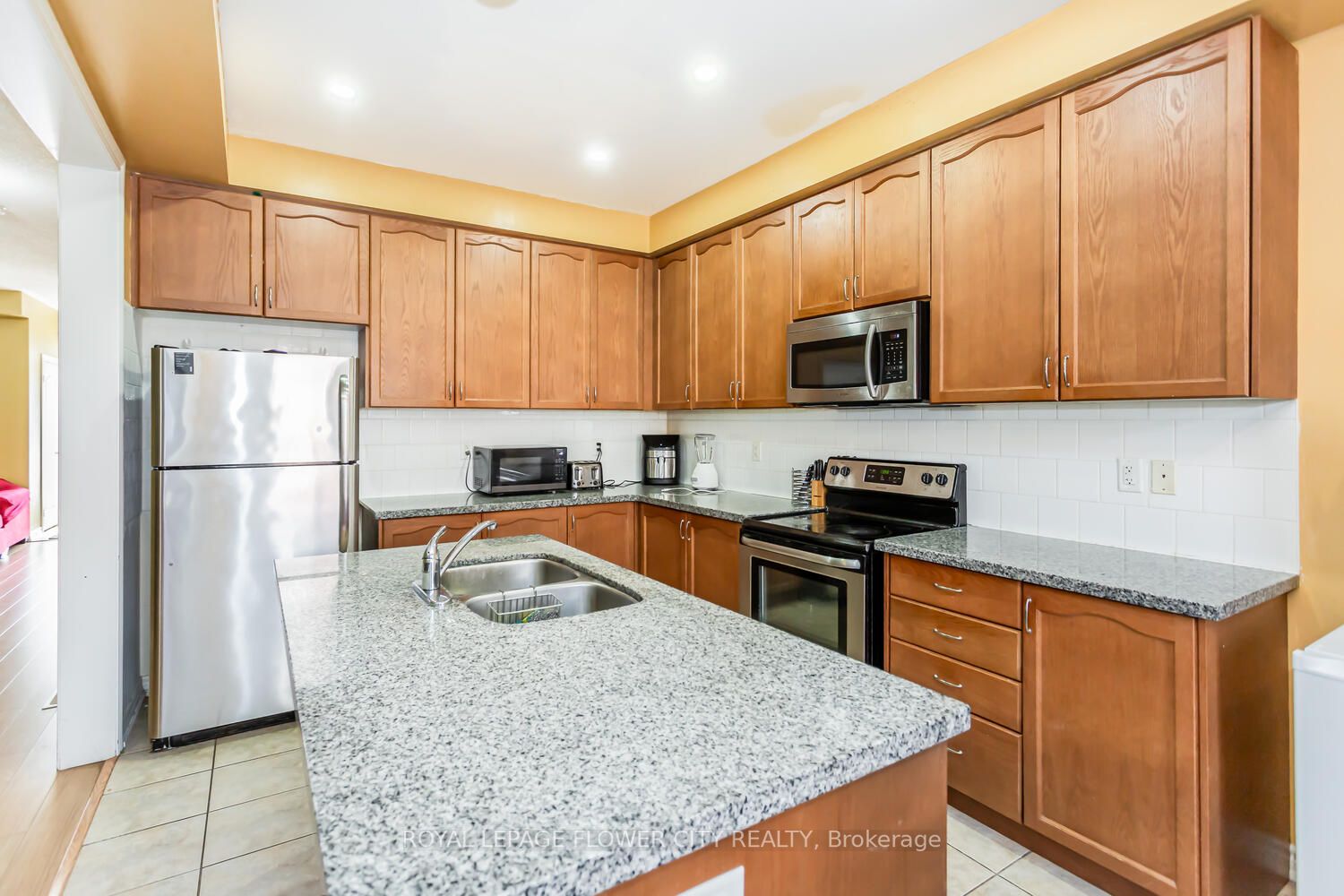 257 Robert Parkinson Dr