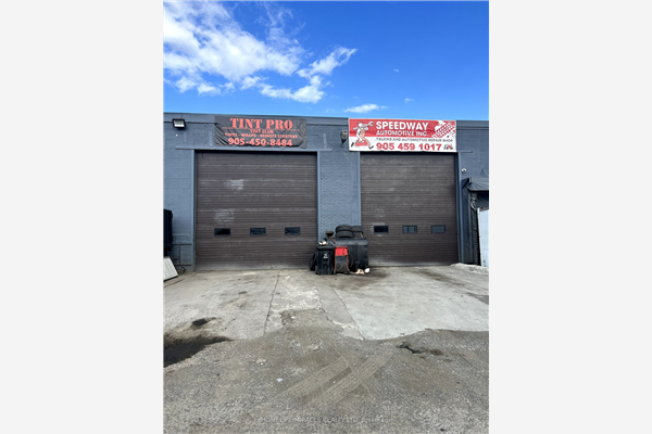 120 Orenda Rd S, Brampton