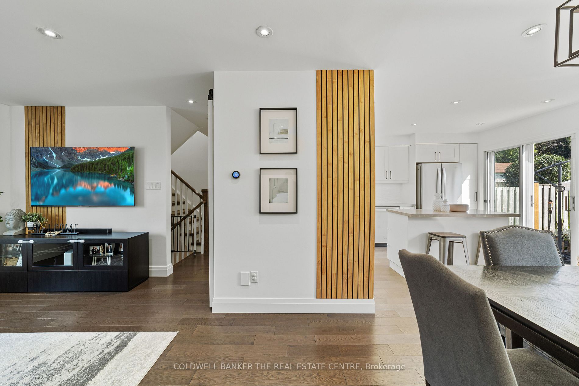 54 Lakeview Court
