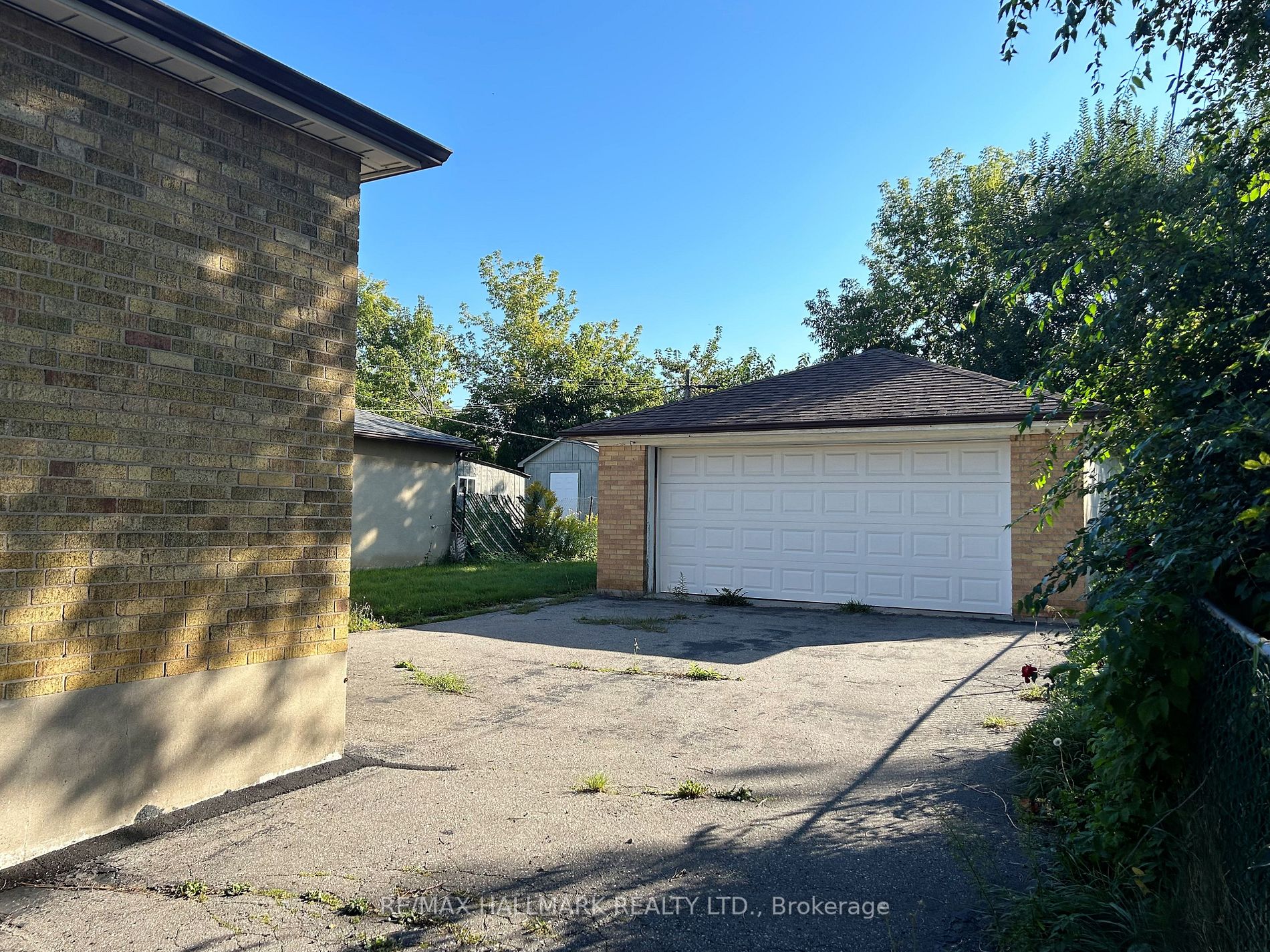 9 Macleod St, #Main