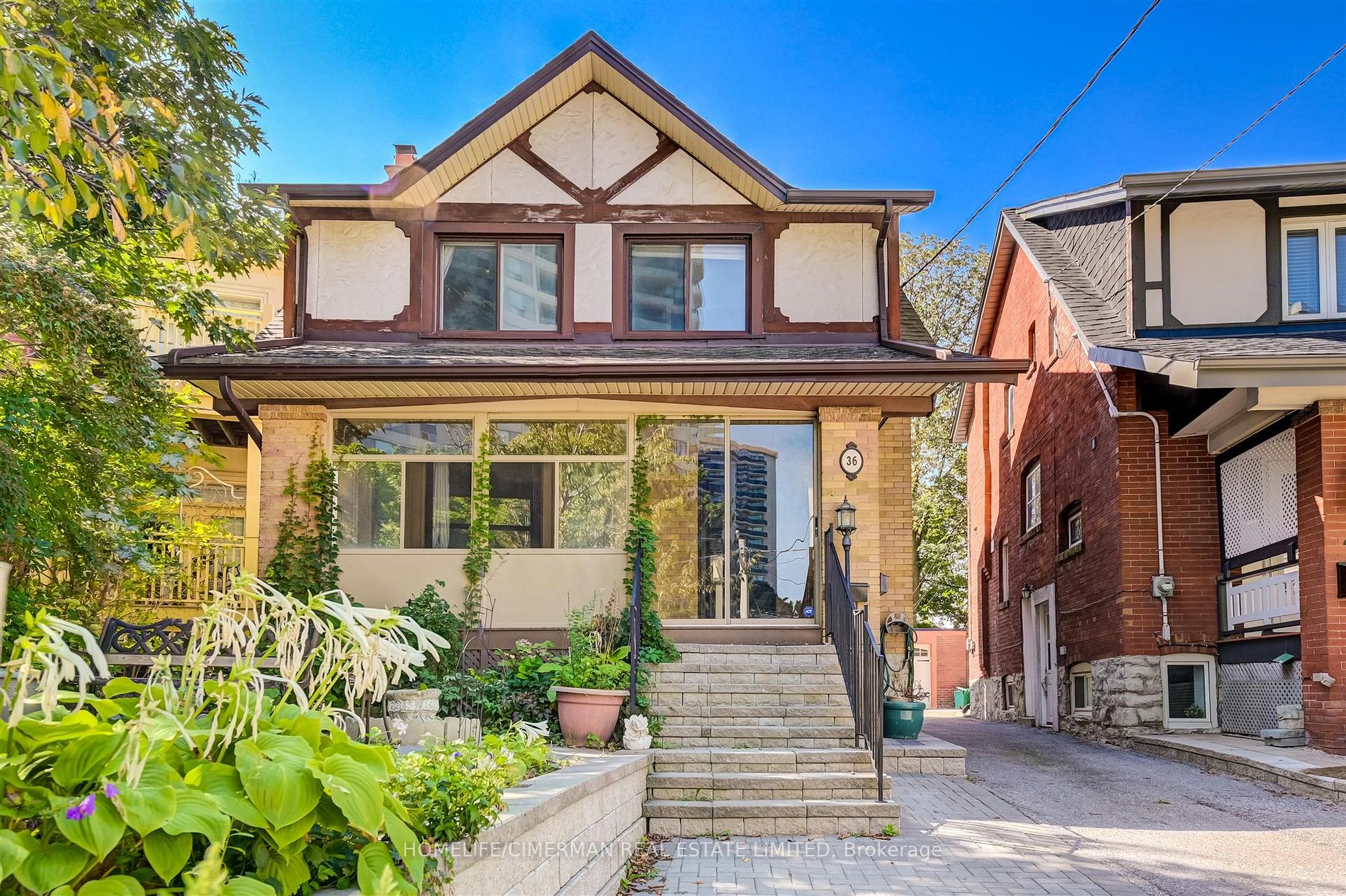 36 Gothic Ave