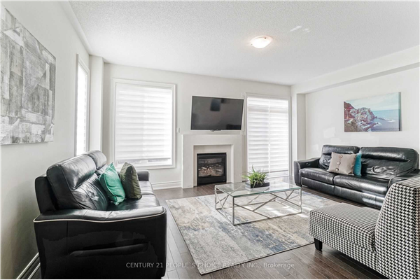 8 Hubbell Rd