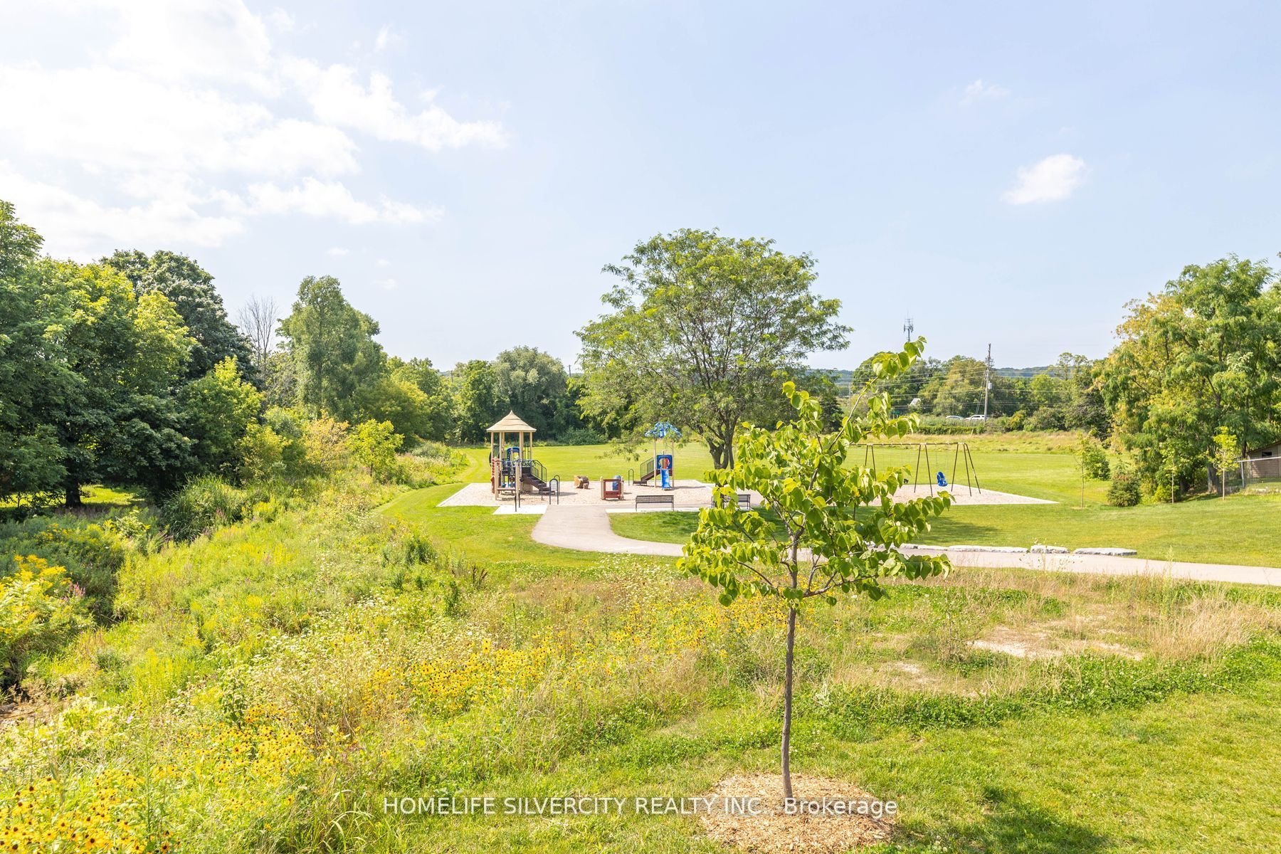 3122 Driftwood Dr