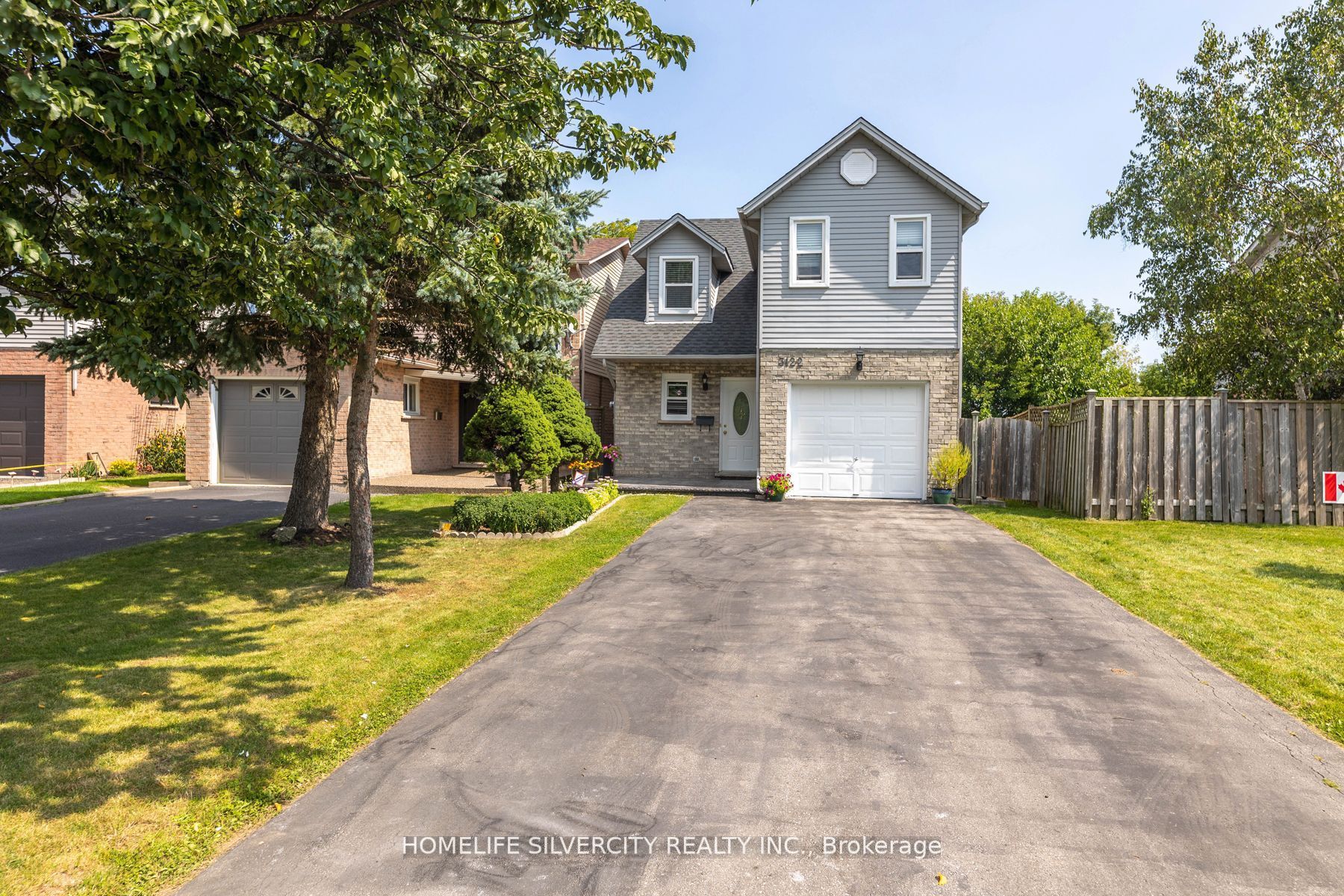 3122 Driftwood Dr