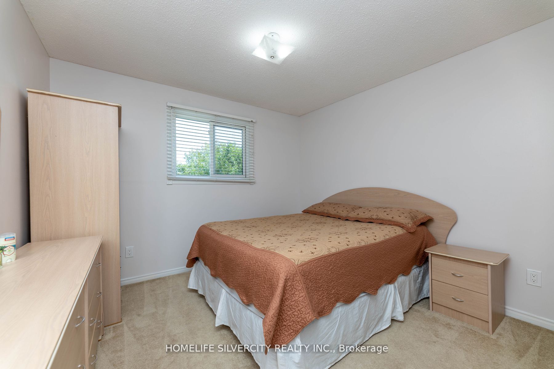 3122 Driftwood Dr