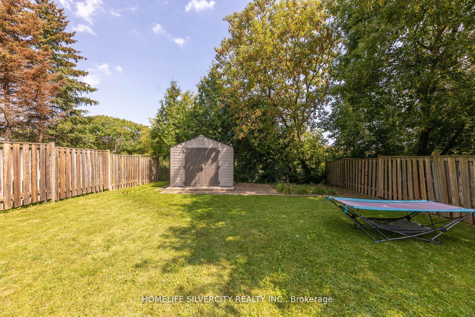 3122 Driftwood Dr