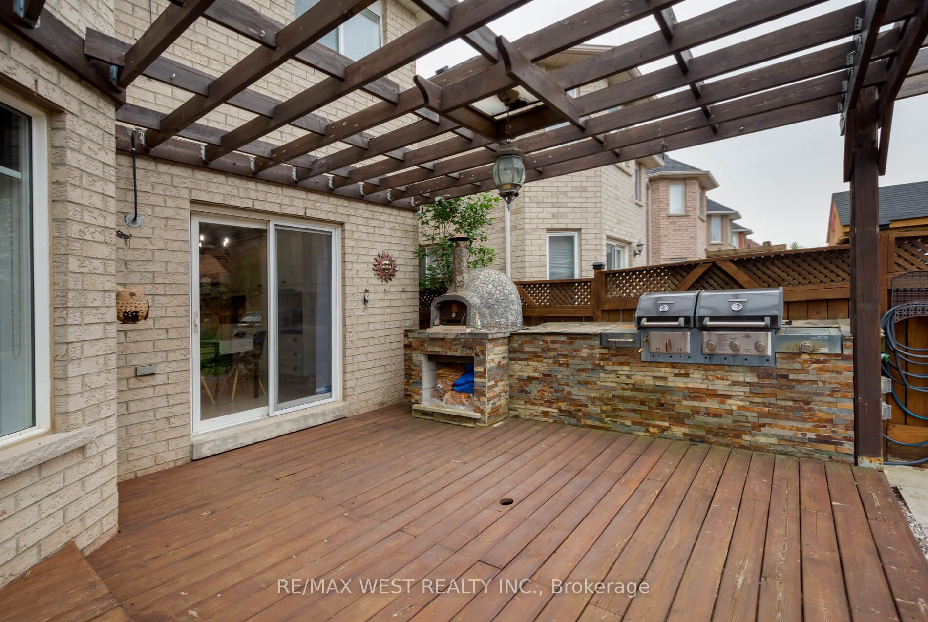 23 Humbershed Crescent
