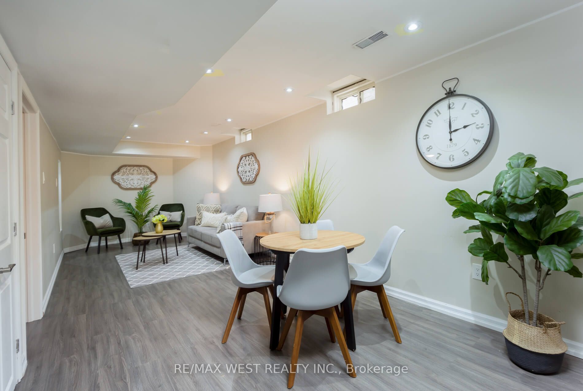 23 Humbershed Crescent