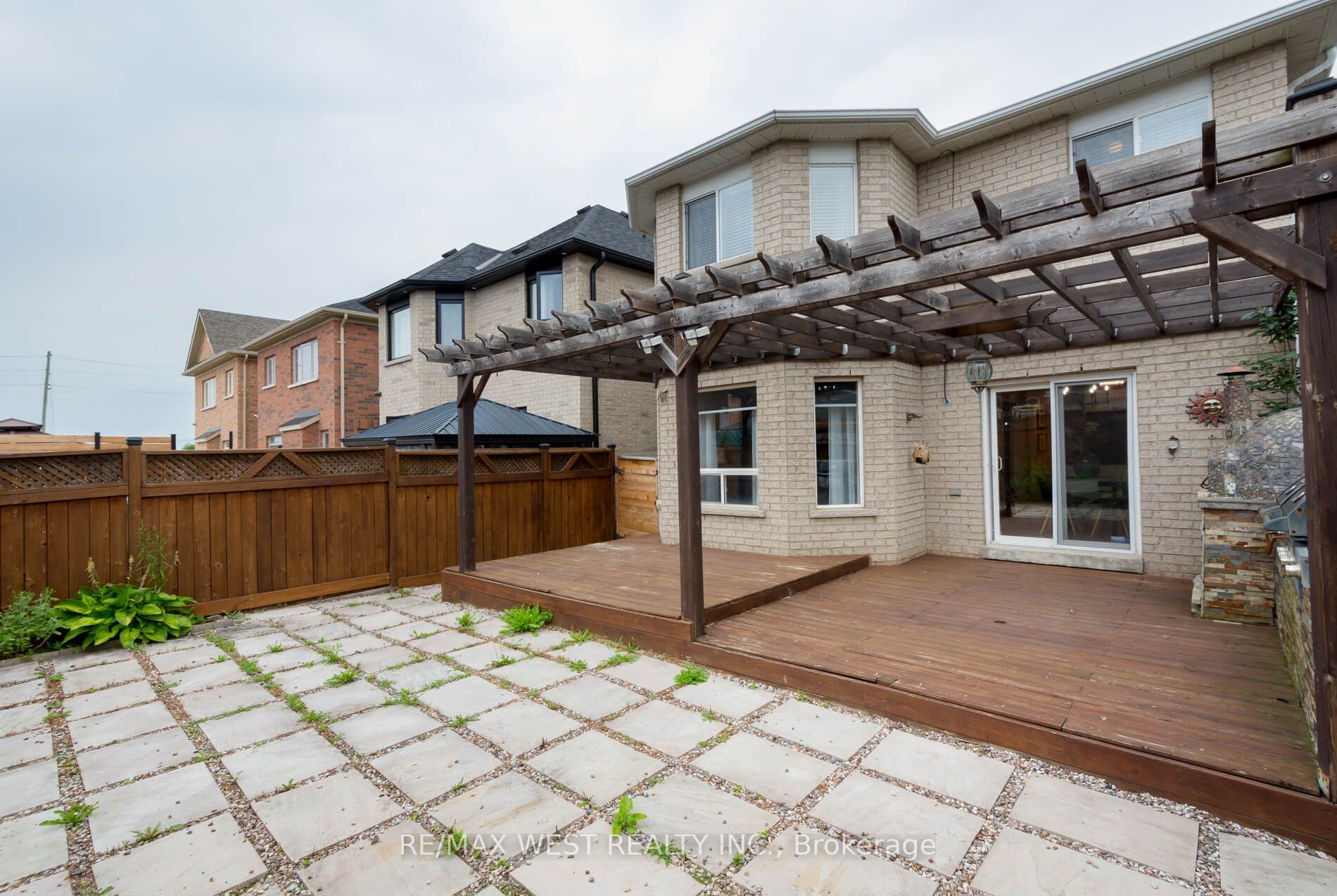 23 Humbershed Crescent