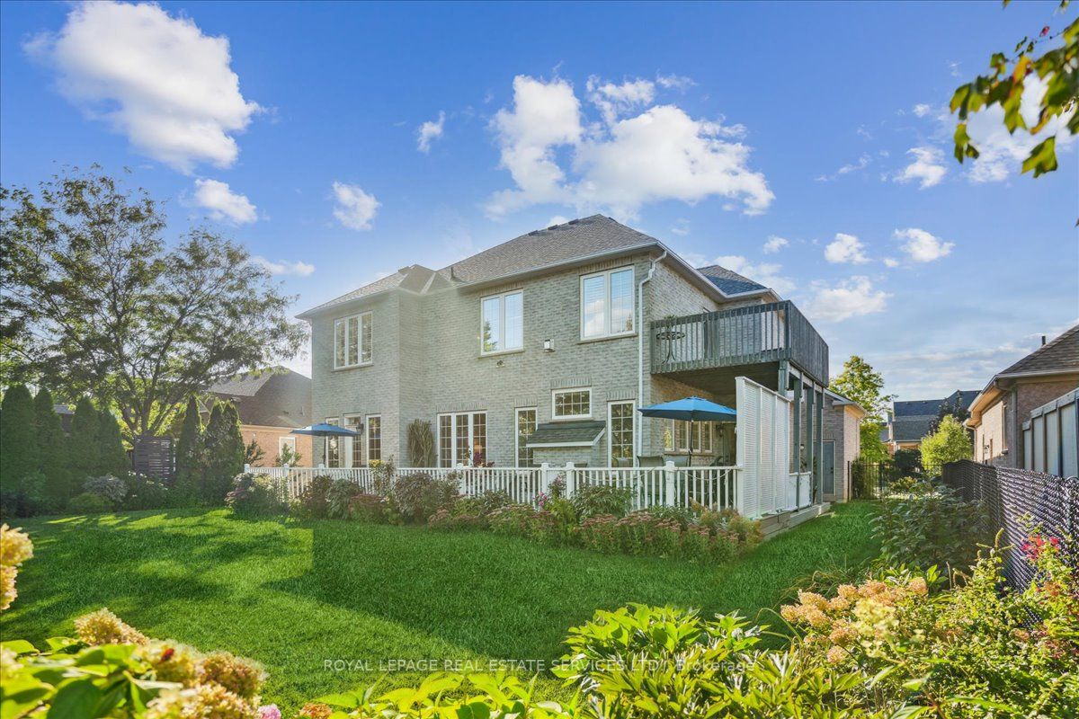 4292 Clubview Drive