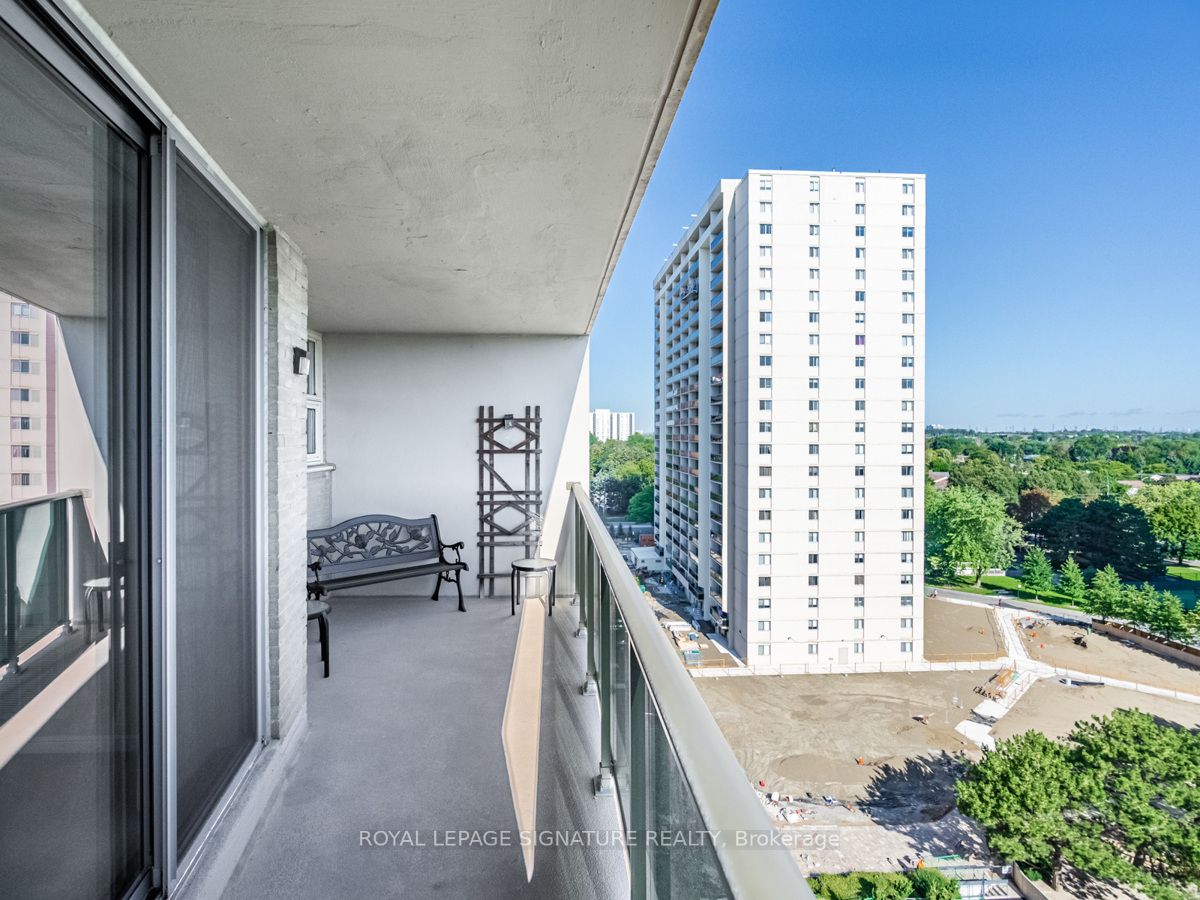 299 Mill Rd, #1103