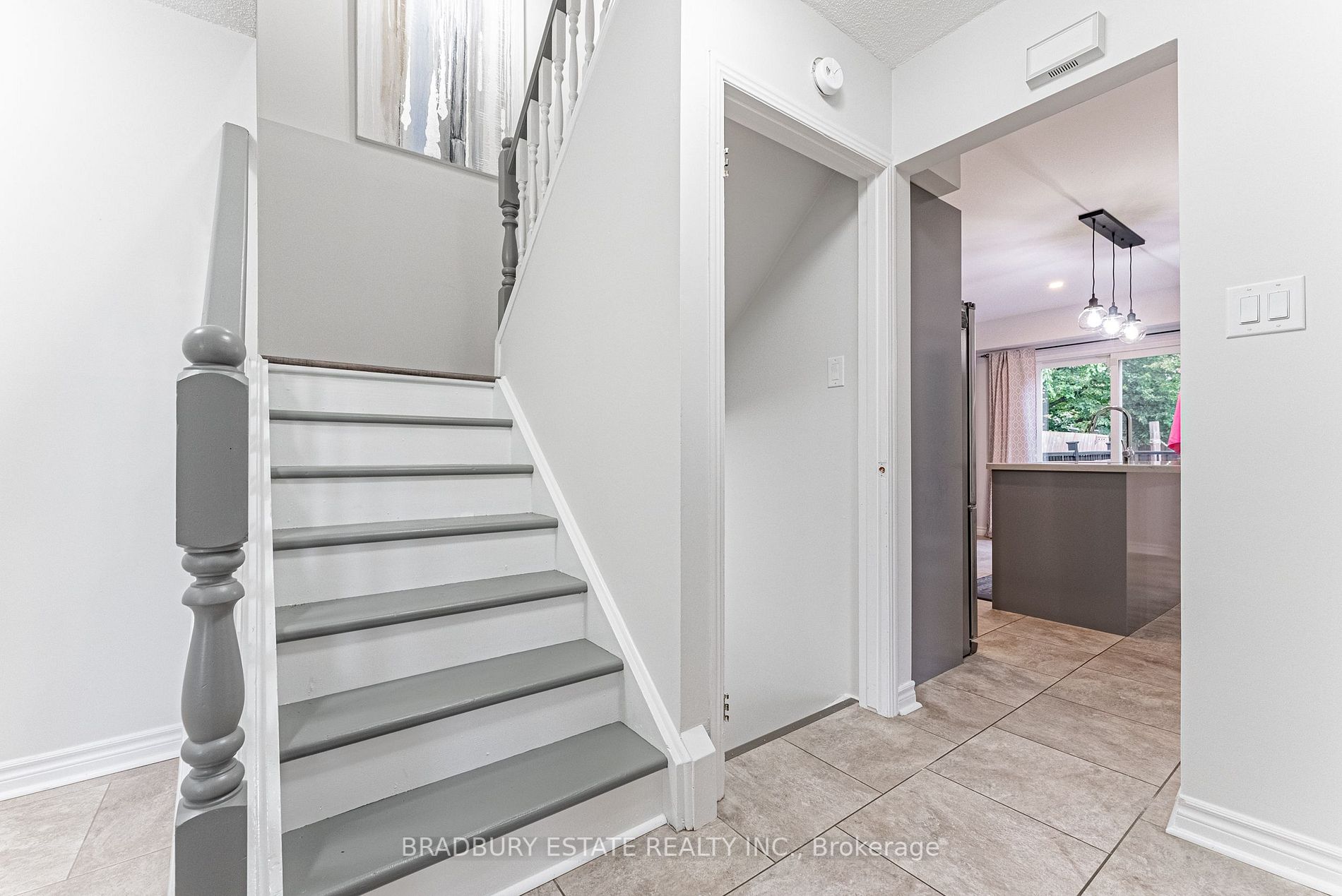 2443 Whittaker Dr