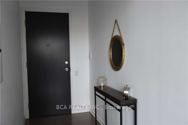 105 The Queensway Ave, #411