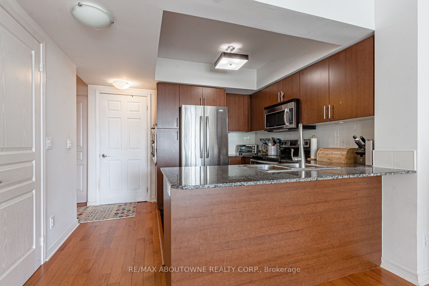 15 Legion Rd, #601