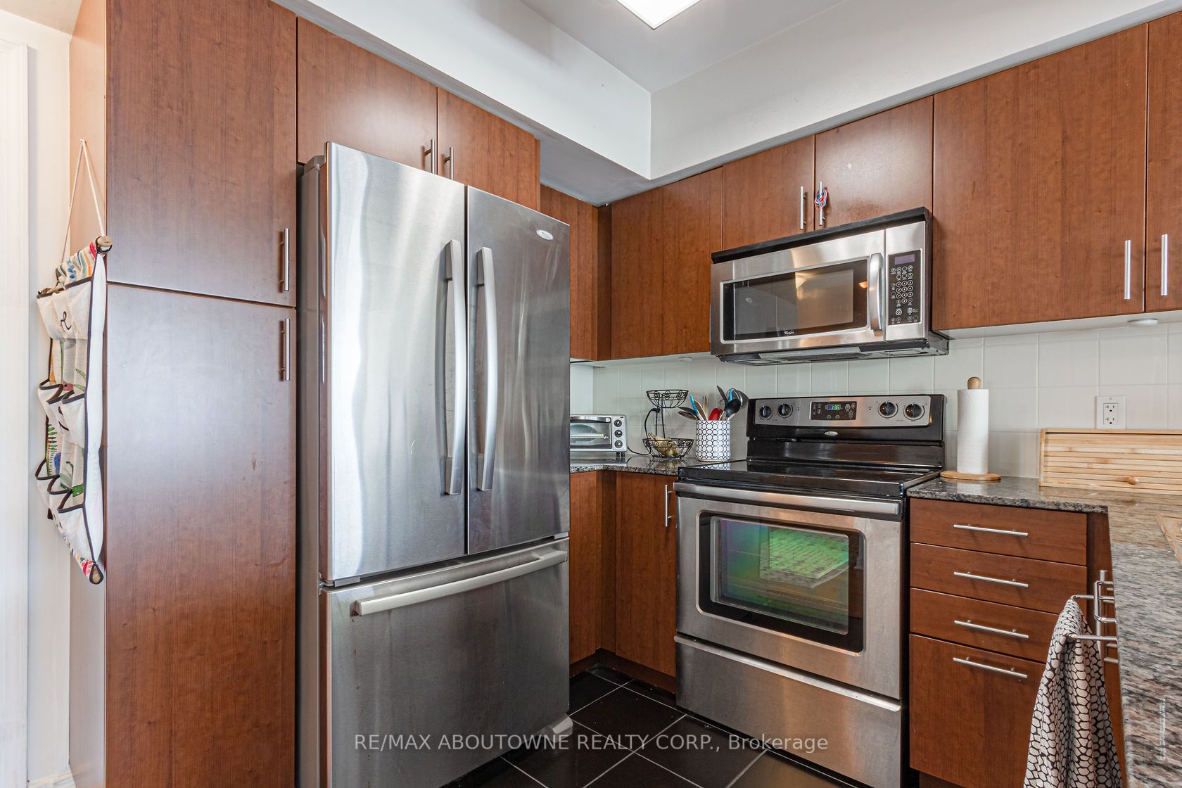 15 Legion Rd, #601