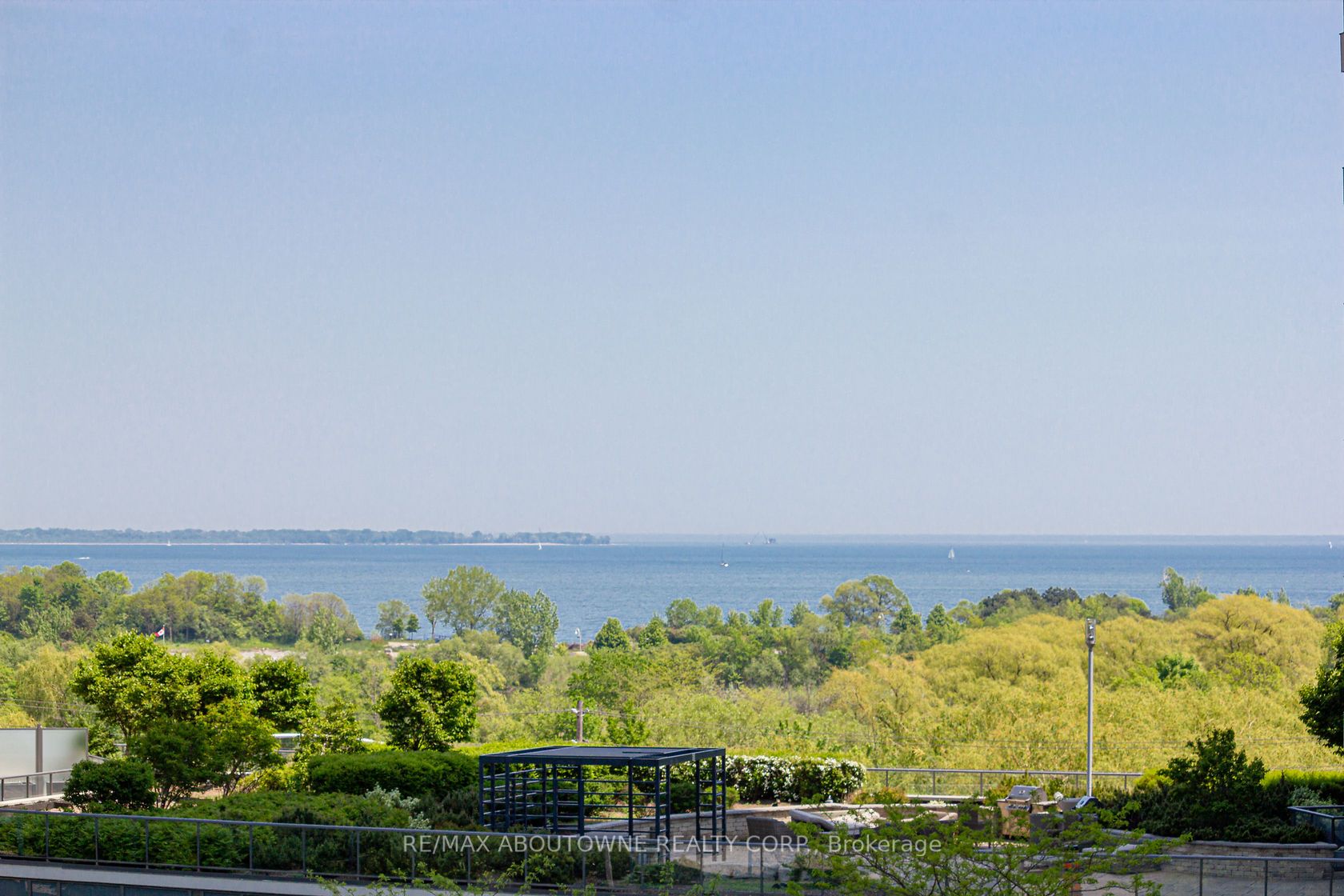 15 Legion Rd, #601