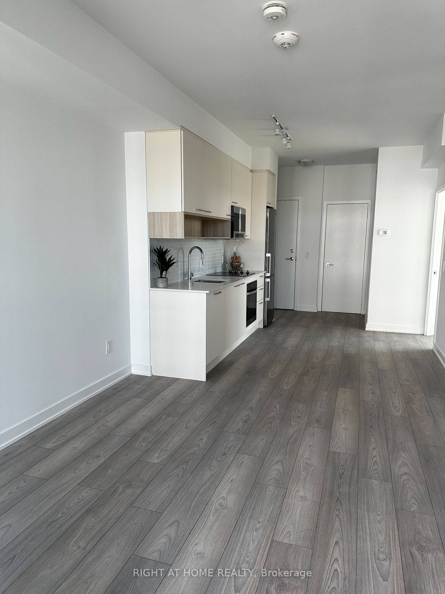 3005 Pine Glen Rd, #416