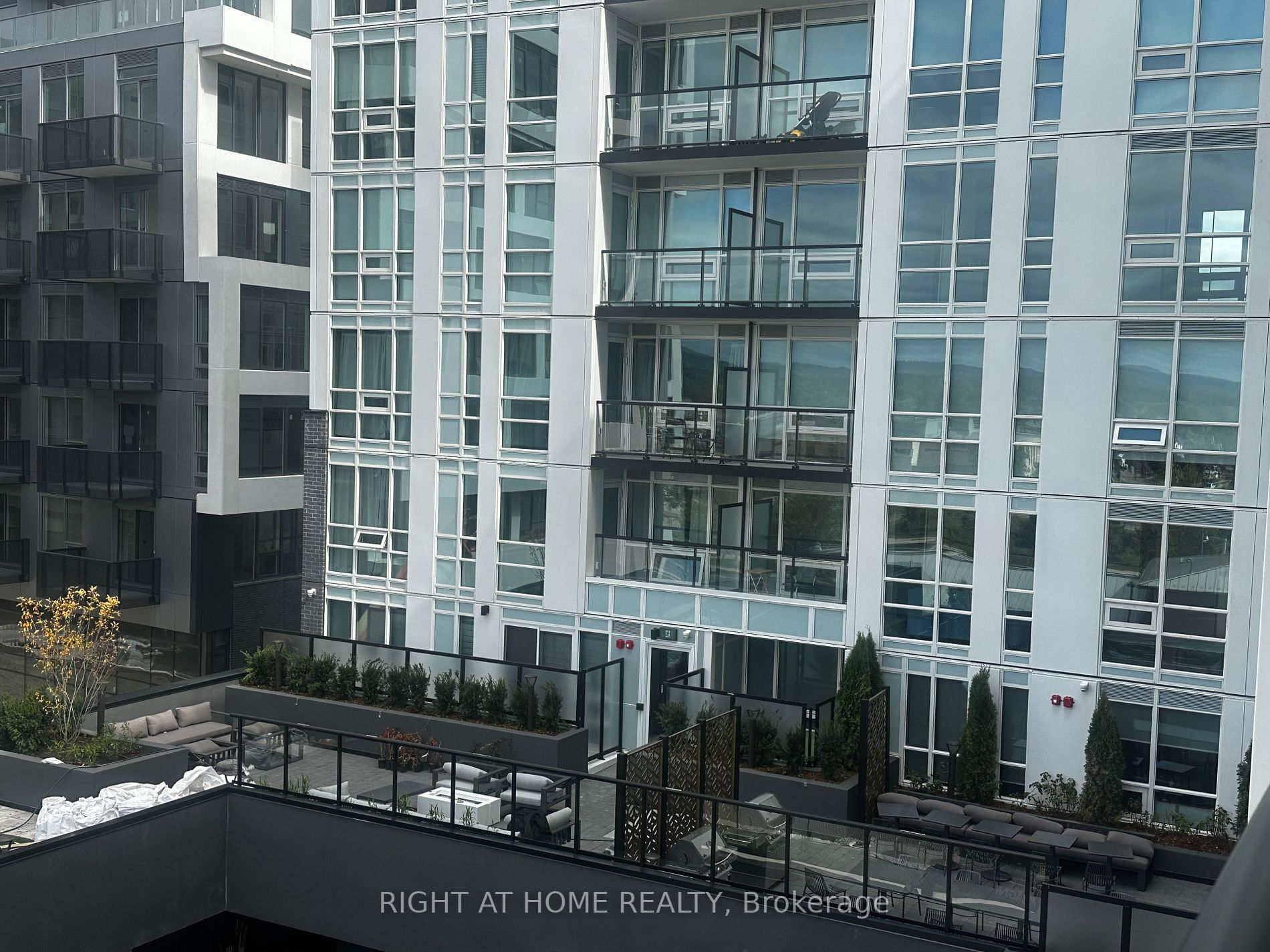 3005 Pine Glen Rd, #416