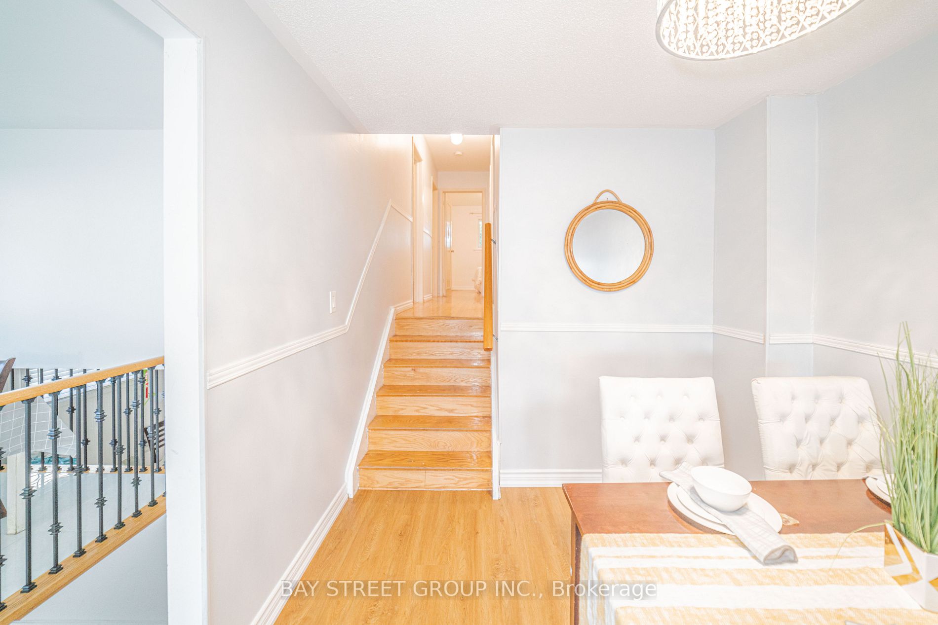 3294 Strabane Dr