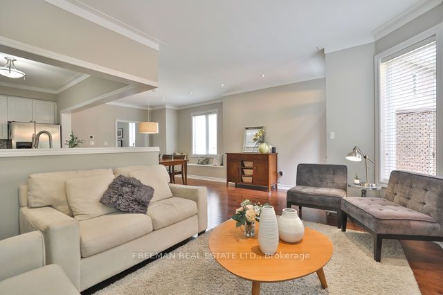 300 Ravineview Way, #19