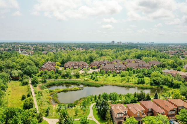 300 Ravineview Way, #19