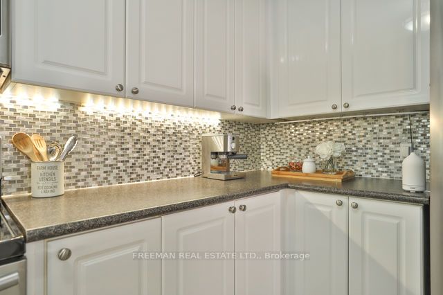 300 Ravineview Way, #19