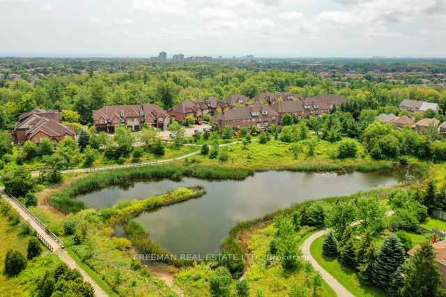 300 Ravineview Way, #19