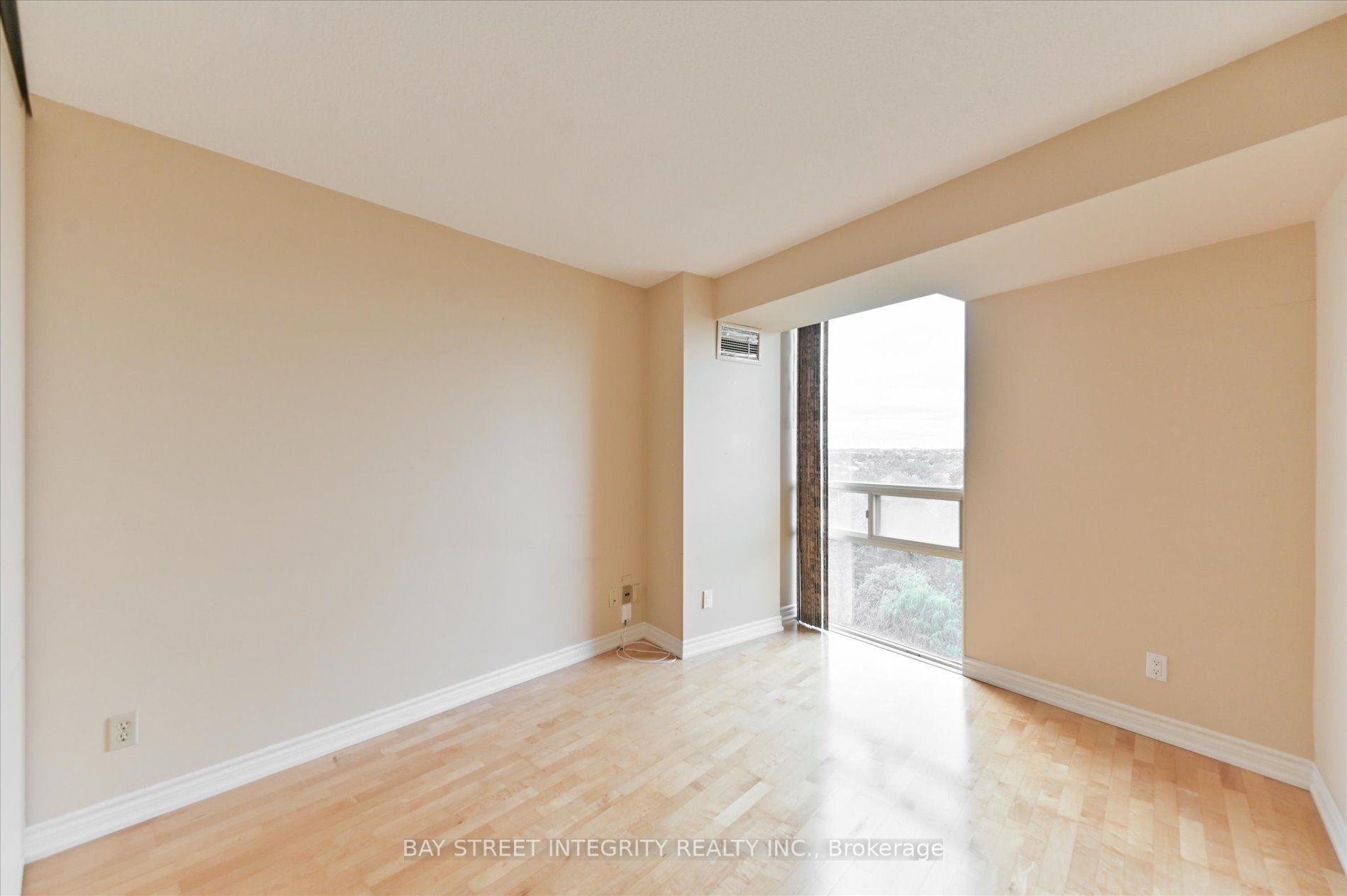 Listing W7011106 - Large Photo # 24