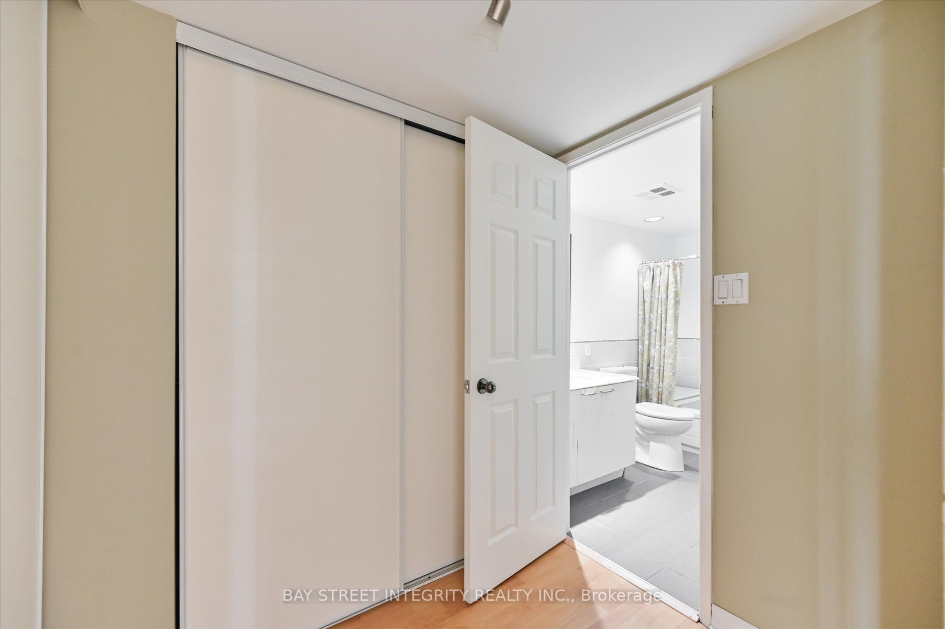 Listing W7011106 - Large Photo # 22