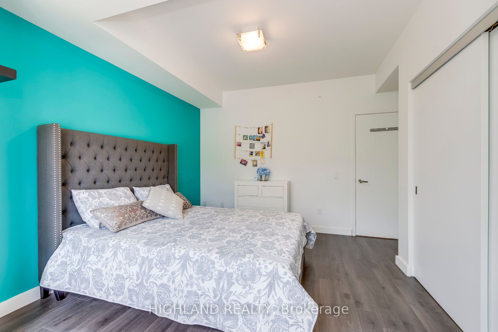 5035 Harvard Rd, #202