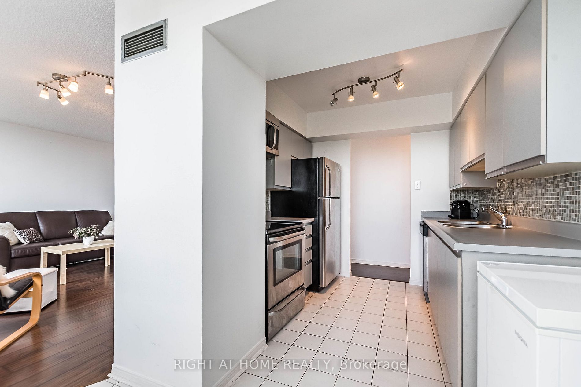 Listing W7011172 - Large Photo # 17