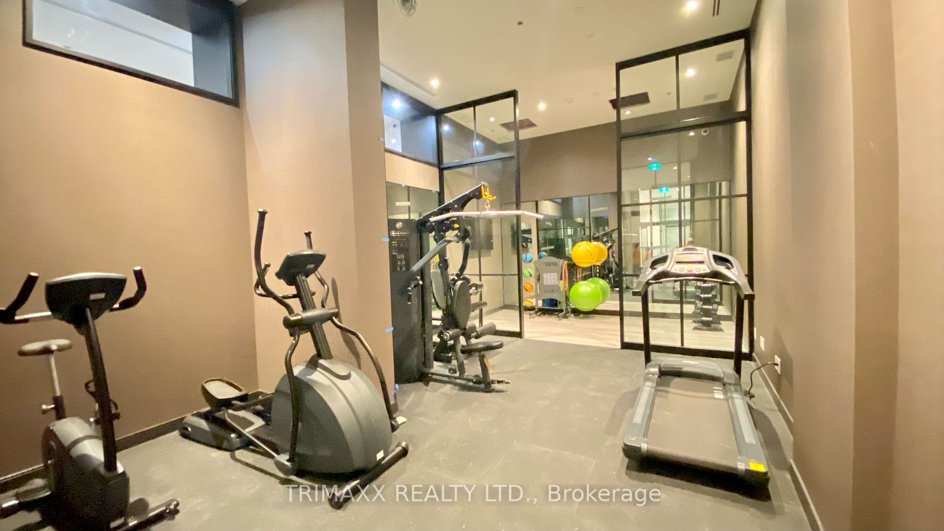 3005 Pine Glen Rd, #311