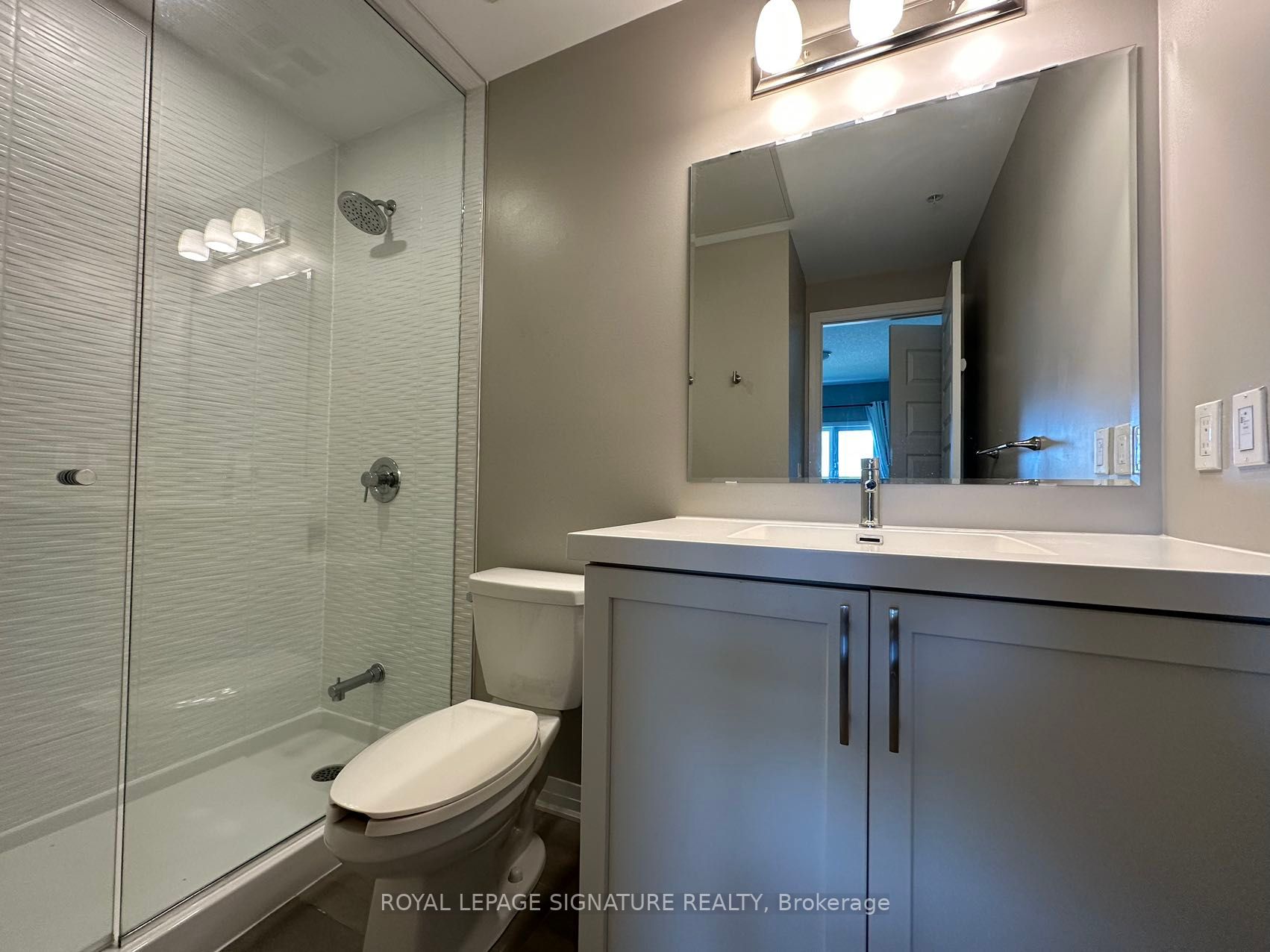 102 Grovewood Common Circ, #326