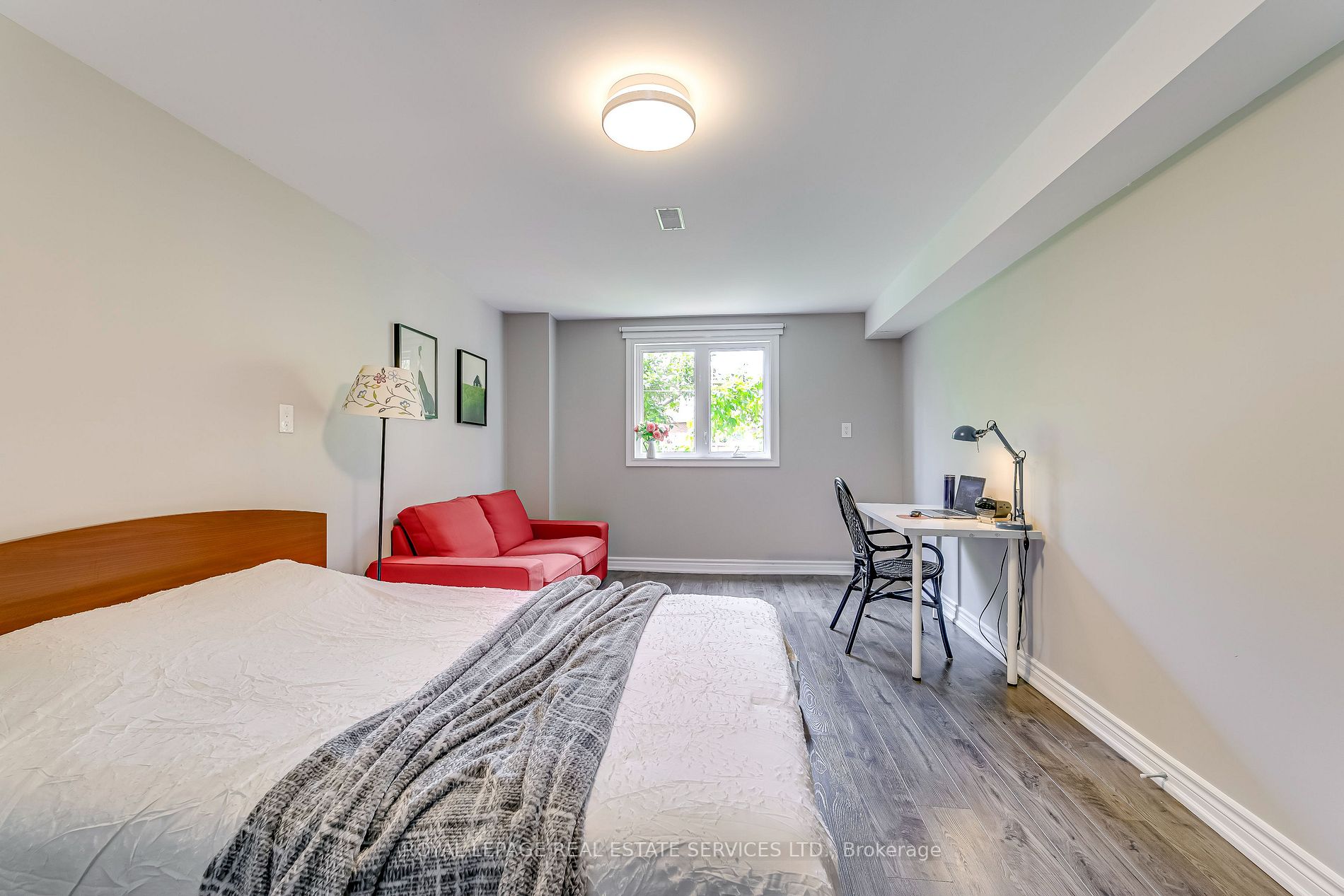 1473 Silky Rose Crt