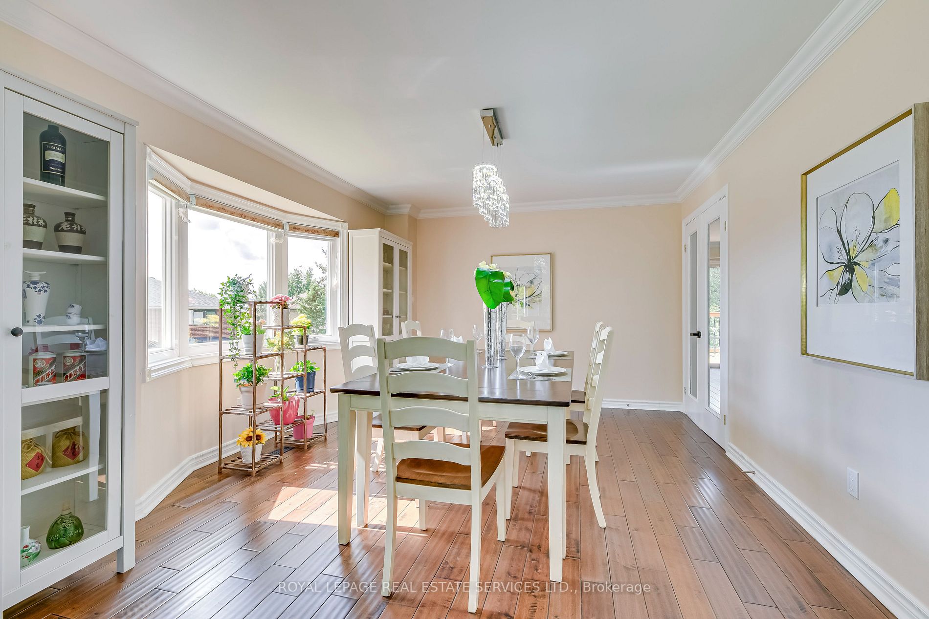 1473 Silky Rose Crt