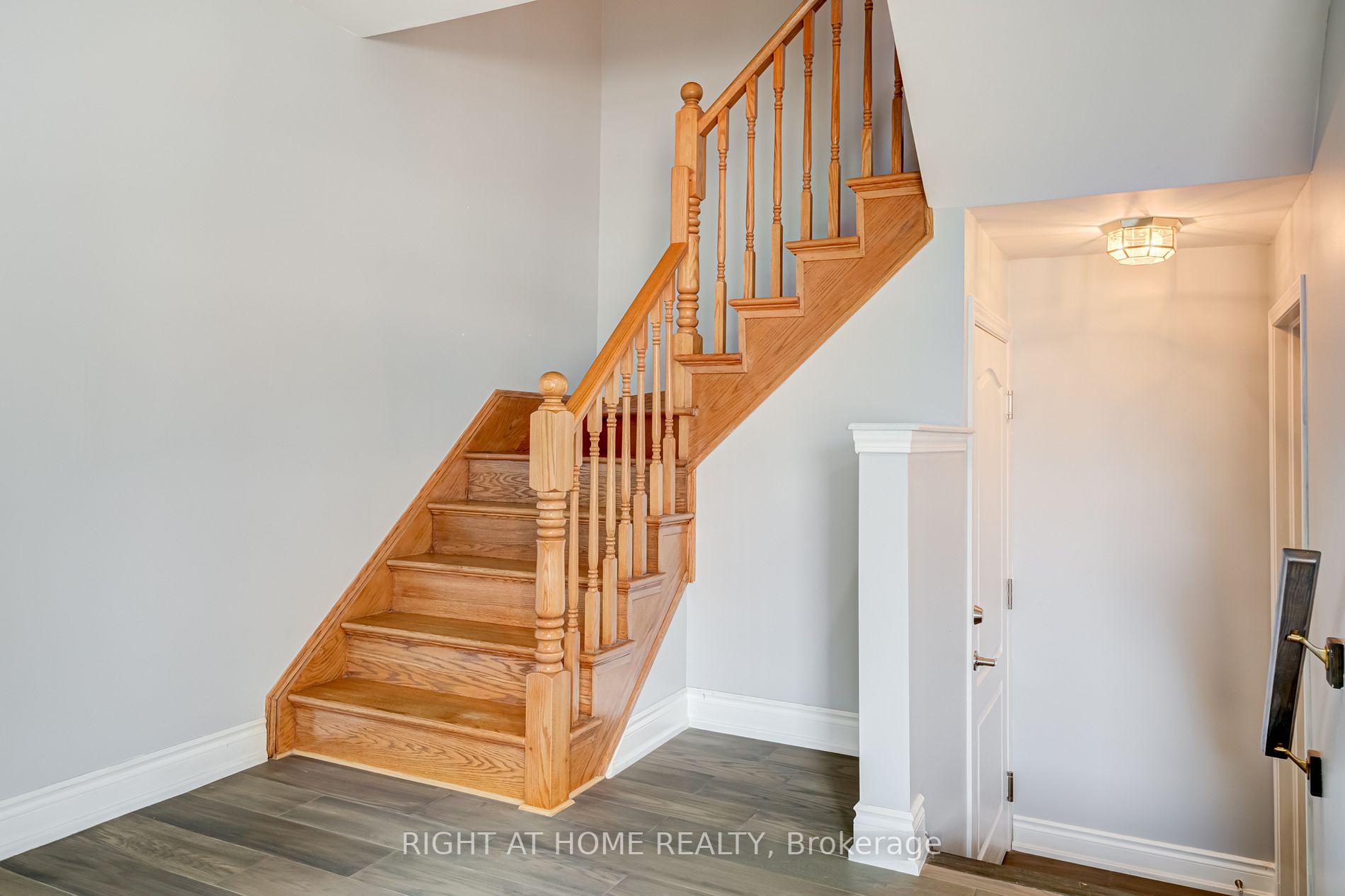28 Lyric Road, #MAIN/2N