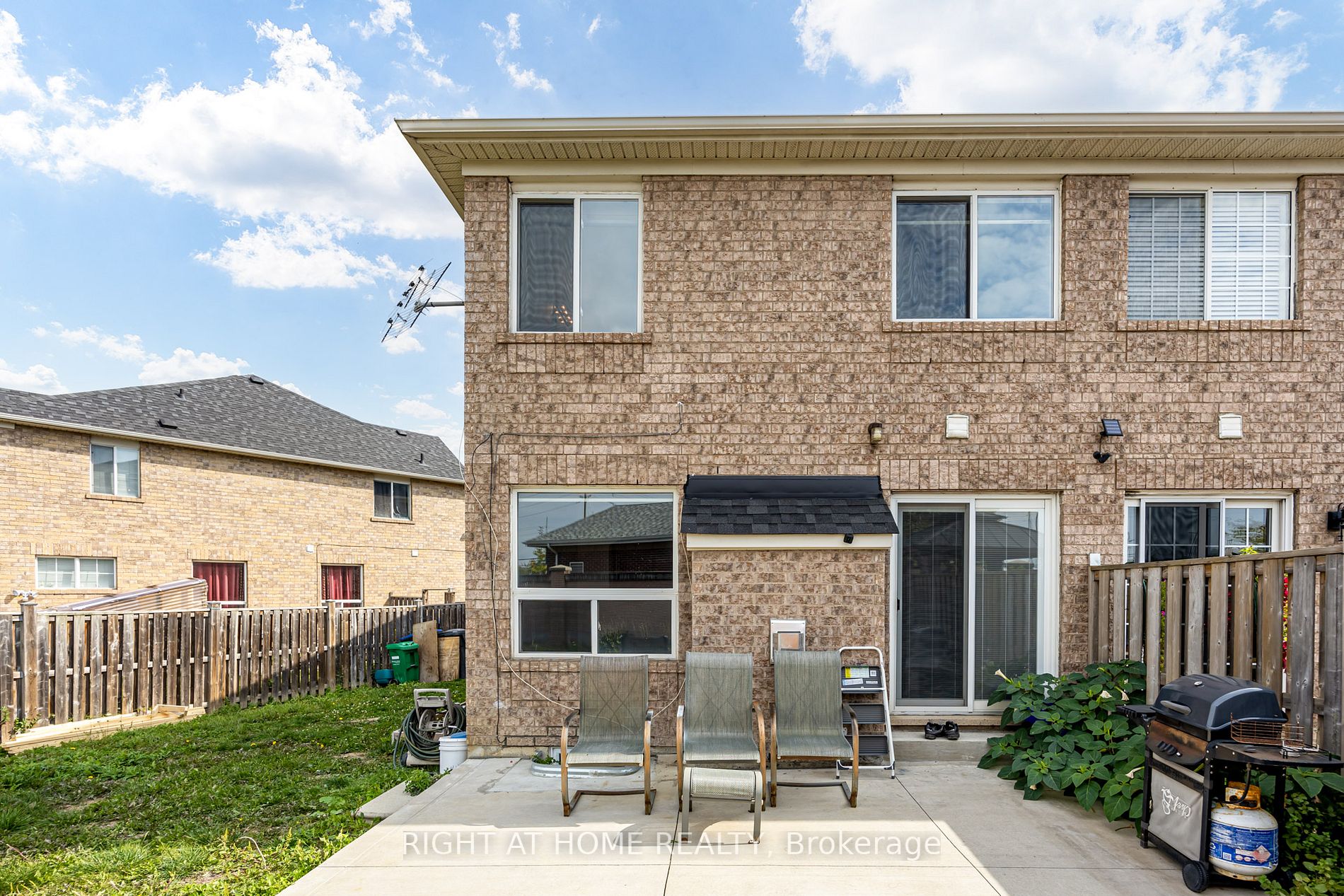 28 Lyric Road, #MAIN/2N