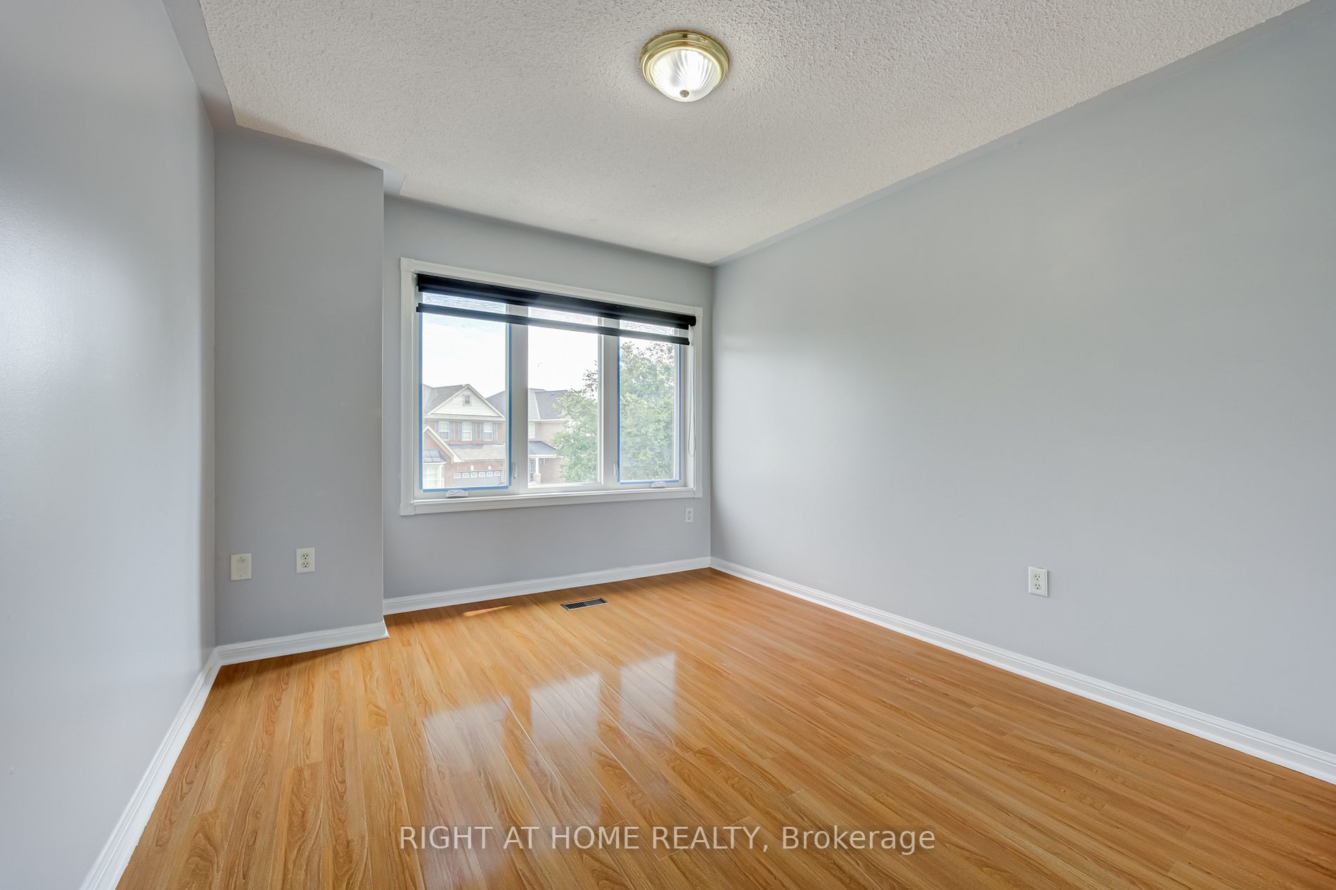 28 Lyric Road, #MAIN/2N