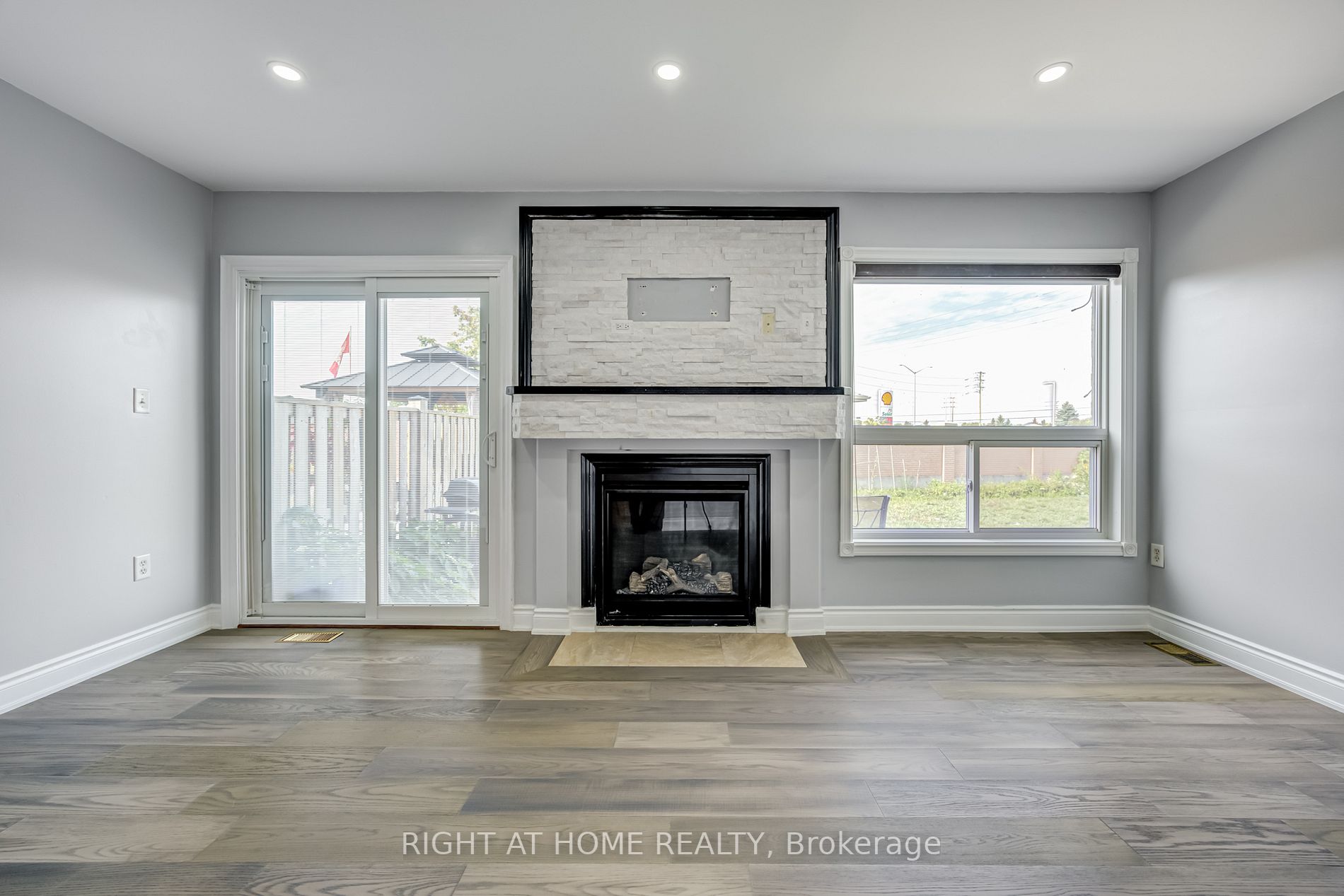 28 Lyric Road, #MAIN/2N