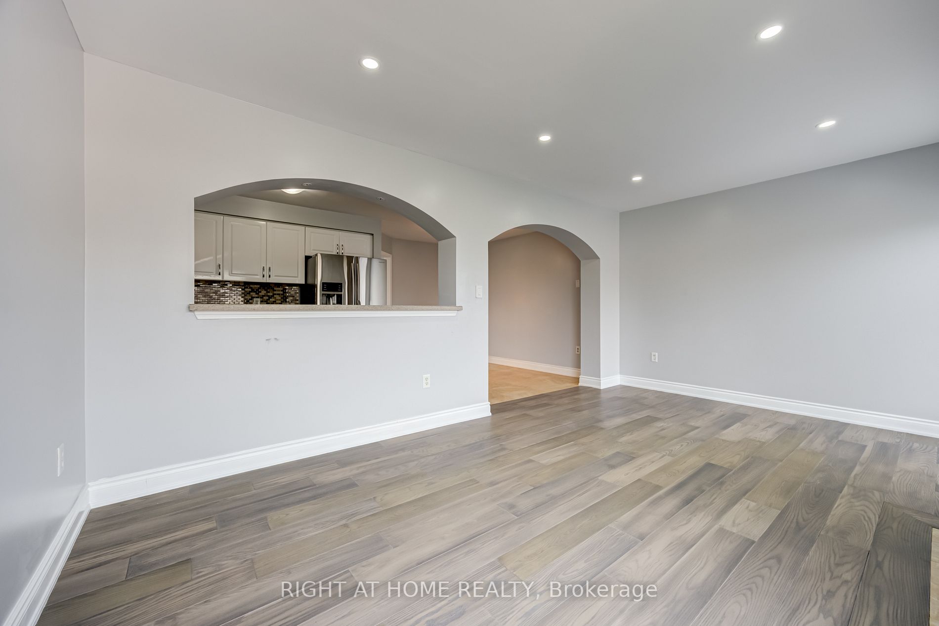 28 Lyric Road, #MAIN/2N