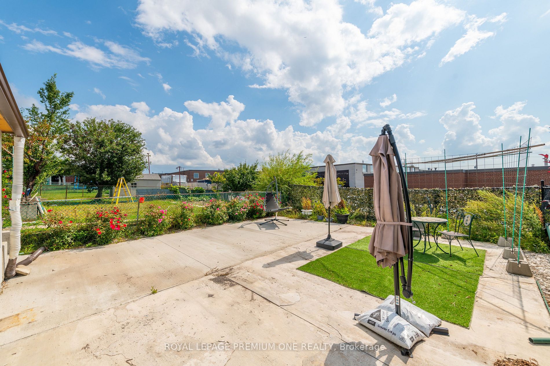 25 Blossom Crescent
