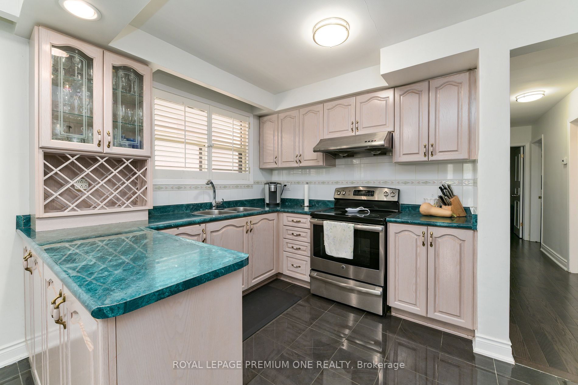 25 Blossom Crescent