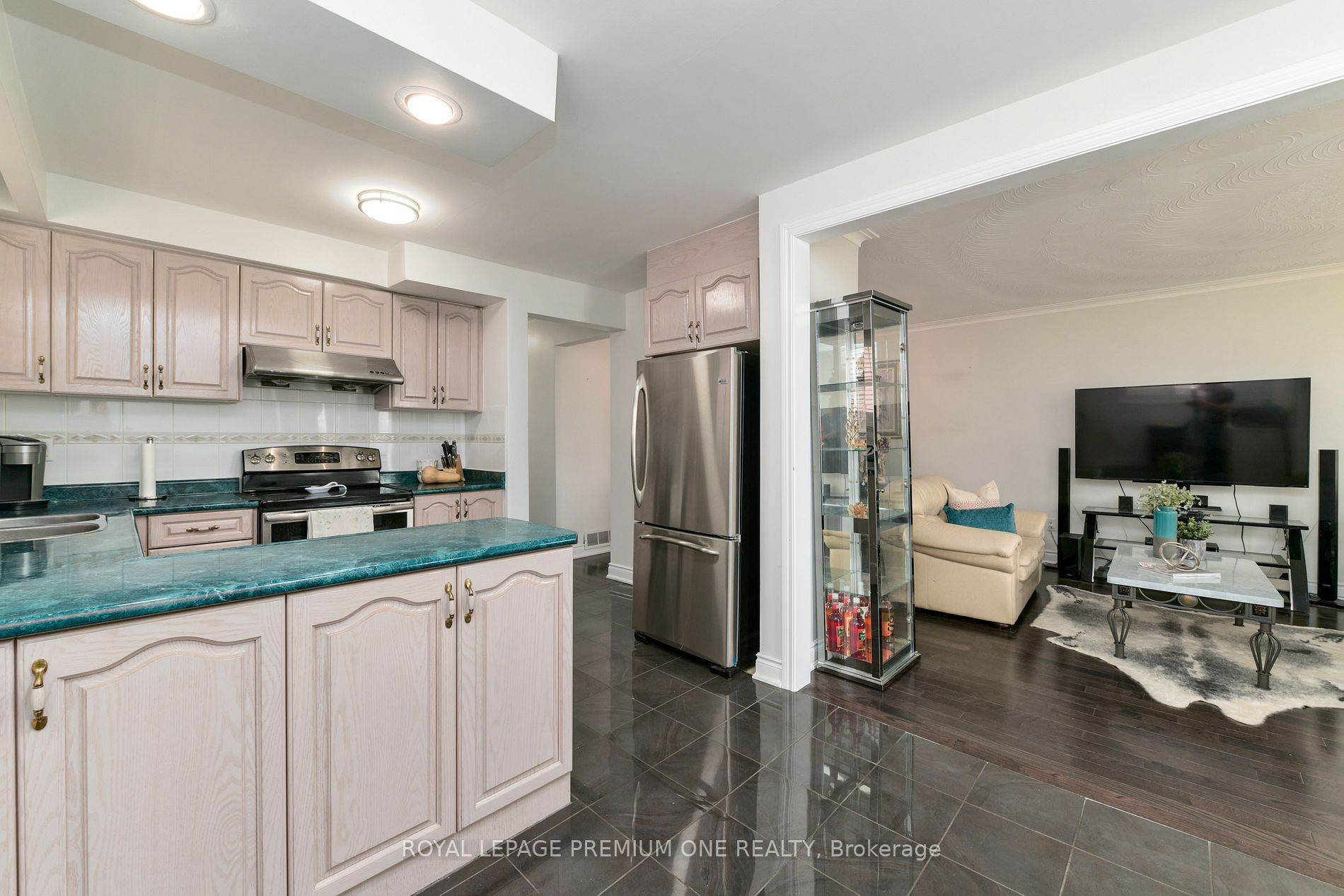 25 Blossom Crescent