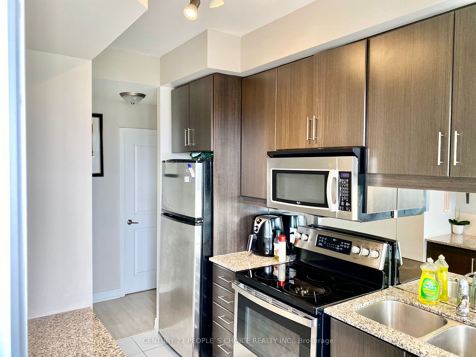 60 Absolute Avenue, #1805