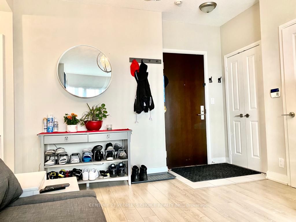 60 Absolute Avenue, #1805
