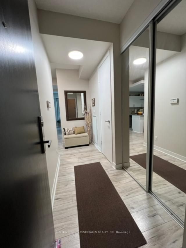 165 Legion Road N, #1532